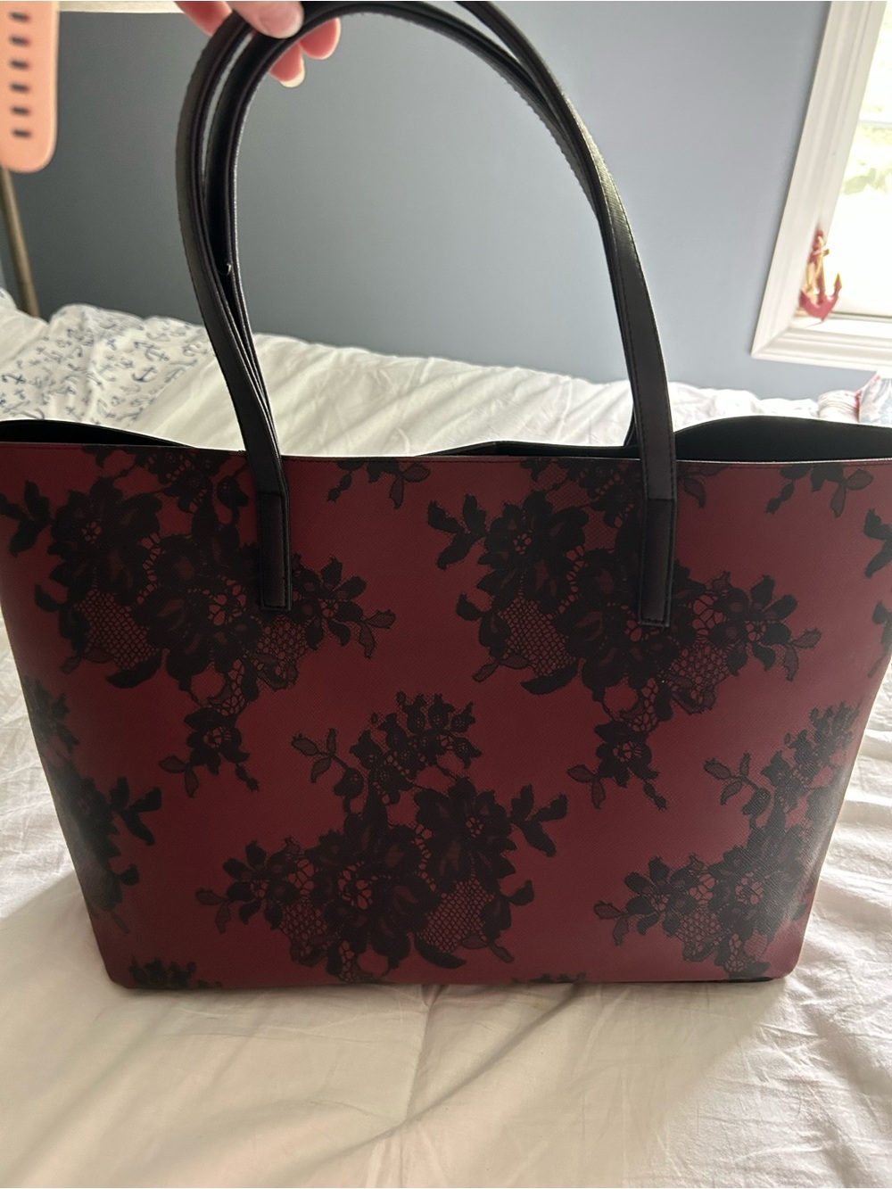 Black Floral Lace Print Tote Bag - Burgundy